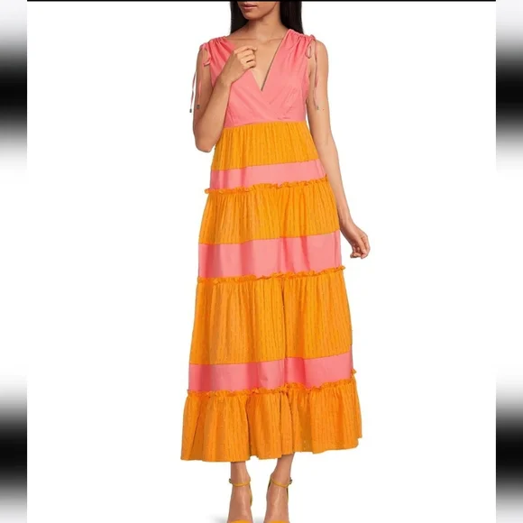 LDT colorblock v neck tiered maxi dress - Picture 3 of 5